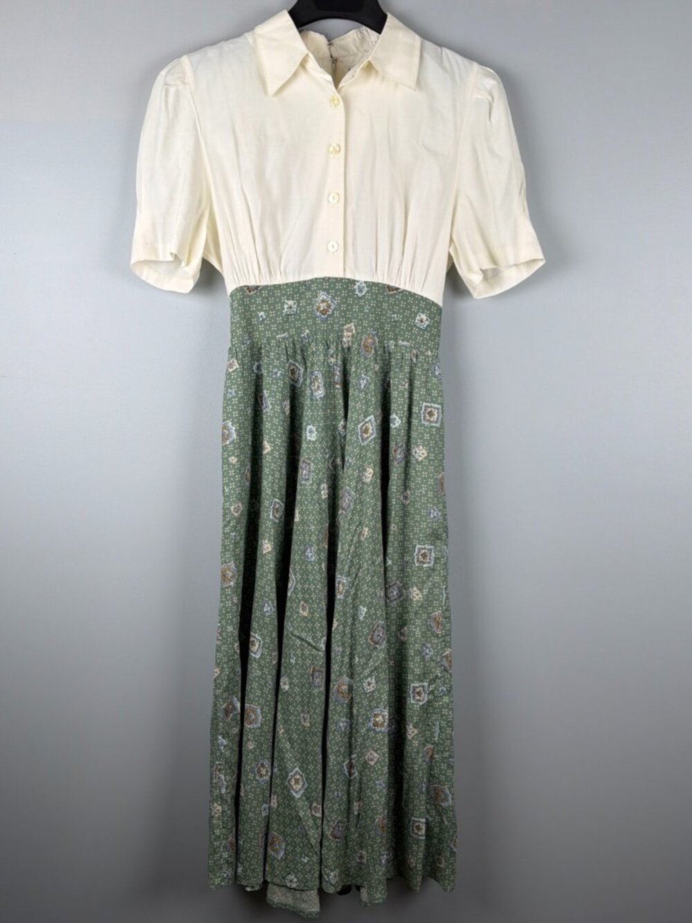 Vintage Karin Stevens Dress Womens 8 Green White Floral Cottagecore Tradwife Vtg